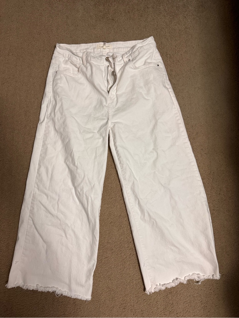 White Wide-Leg Raw Hem Crop Jeans